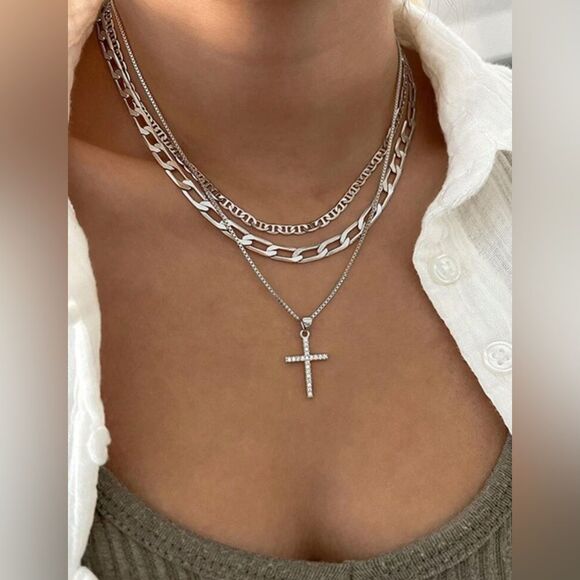 Silver Cross Layered Necklace – 1pc Dainty Faith Pendant - Picture 1 of 3